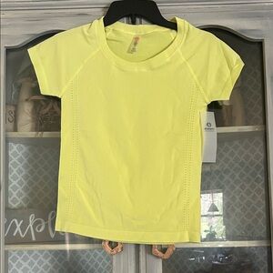 Women’s Mono B top